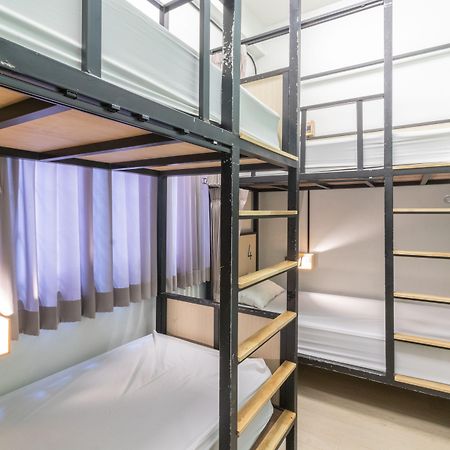 Bunny Burrow Hostel Μπανγκόκ Εξωτερικό φωτογραφία
